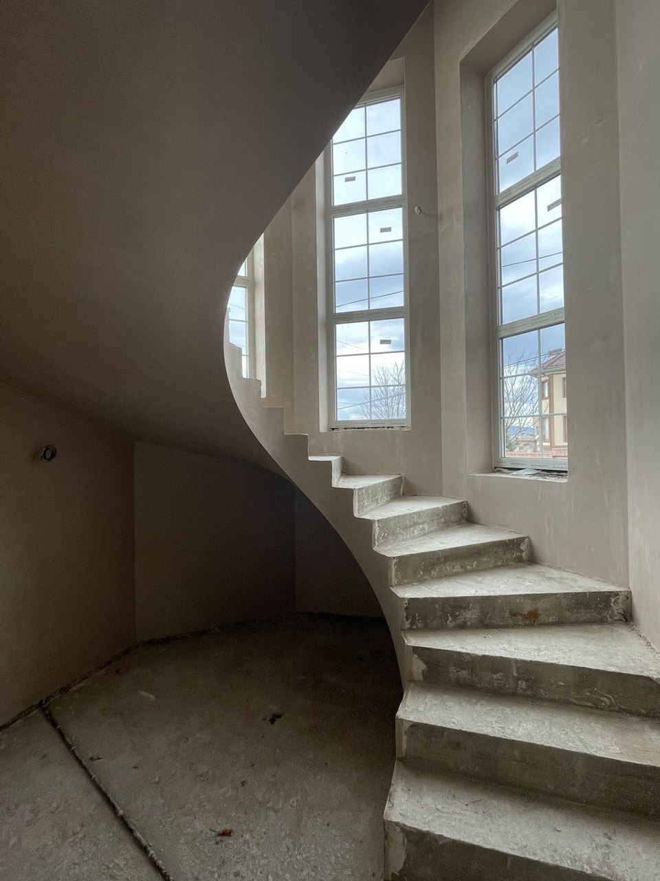 Штукатурка офісного приміщення